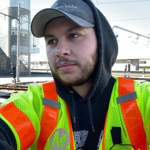 Meet your Posher, Nicholas